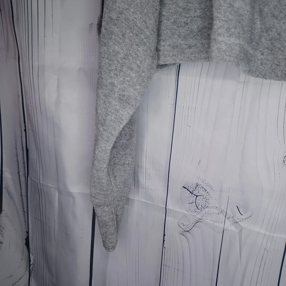 Madewell MWL gray cropped hooded cozy v-neck sweatshirt - Picture 12 of 12